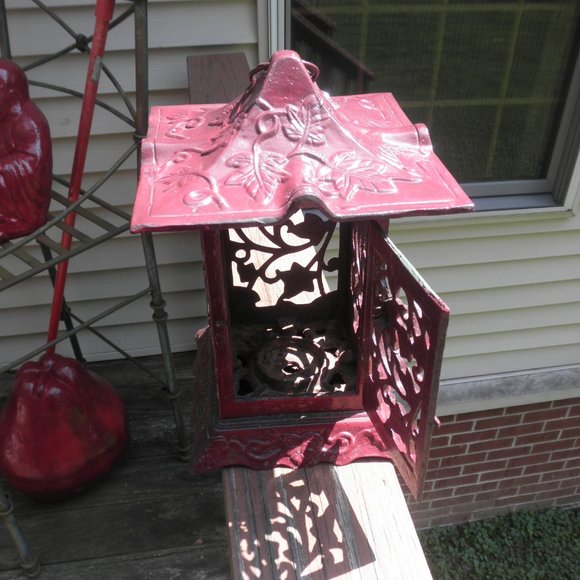 Japanese Pagoda - Picture 2 of 5